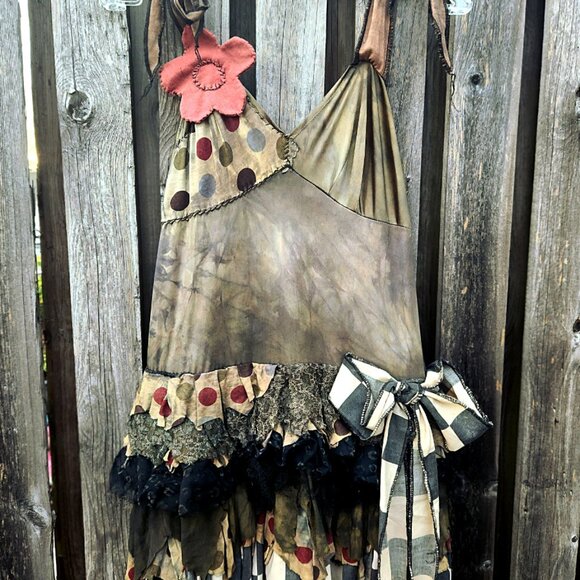Wearydrearies Distressed Burning Man Fairy Dress in Green - Picture 3 of 7